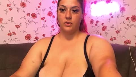 Snapshot of skysupernova chatting on 19, 9, 2025 Sky online show from 19, 9, 2025
