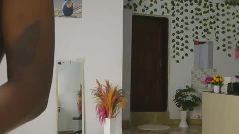 Snapshot of skyy_brown chatting on 23, 5, 2026 Bella online show from 23, 5, 2026