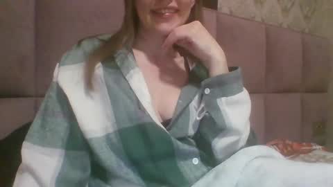 Snapshot of sladkiegubki chatting on 26, 2, 2025 Sladkiegubki online show from 26, 2, 2025