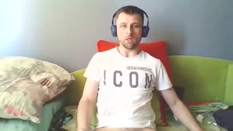 slave boy perwers bdsmFEMDOM online show from 5, 4, 2026