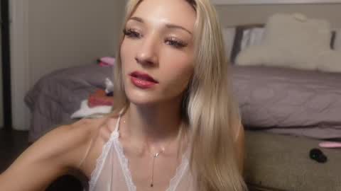 slavicprincesss online show from 13, 4, 2026