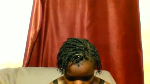 Snapshot of sleek_ass chatting on 26, 2, 2025 sleek_ass online show from 26, 2, 2025