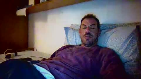 Snapshot of slevin1983 chatting on 2, 3, 2025 slevin online show from 2, 3, 2025