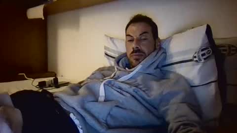 Snapshot of slevin1983 chatting on 7, 3, 2025 slevin online show from 7, 3, 2025