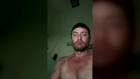 Snapshot of slicknick1988 chatting on 19, 5, 2026 slicknick1988 online show from 19, 5, 2026