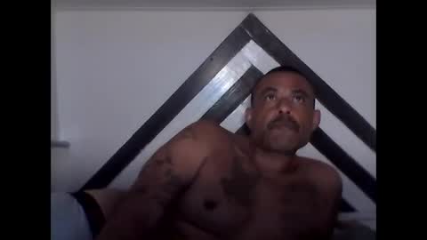 slickstre online show from 20, 4, 2026