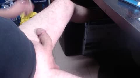 sliderguy699 online show from 19, 2, 2026