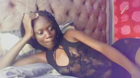 Snapshot of slim_ebony2006 chatting on 26, 9, 2025 Anna online show from 26, 9, 2025