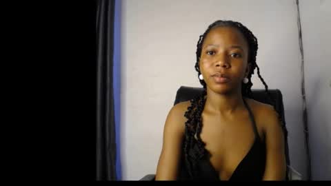 Snapshot of slim_ebonypet chatting on 1, 4, 2026 Crystal online show from 1, 4, 2026