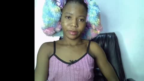 Snapshot of slim_ebonypet chatting on 10, 5, 2026 Crystal online show from 10, 5, 2026