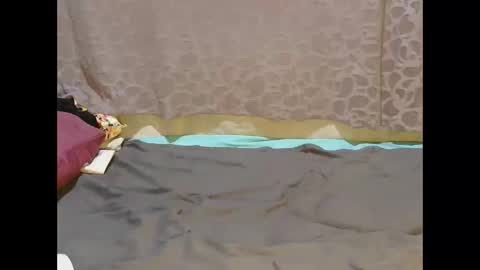 slim_girl01 online show from 5, 11, 2025