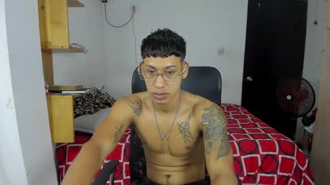 slim_master12 online show from 21, 1, 2025