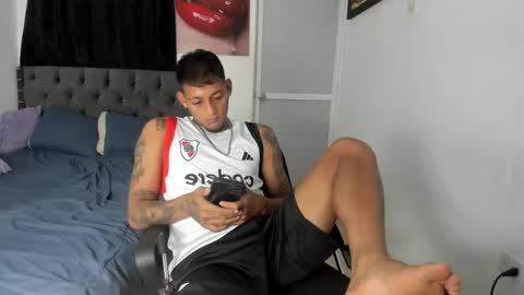 slim_master12 online show from 14, 5, 2026