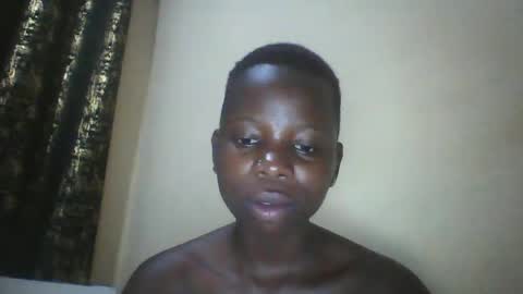 Snapshot of slim_petite_ebony chatting on 21, 12, 2024 slim_petite_ebony online show from 21, 12, 2024