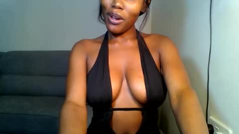 Snapshot of slimebonie chatting on 4, 6, 2026 purity online show from 4, 6, 2026