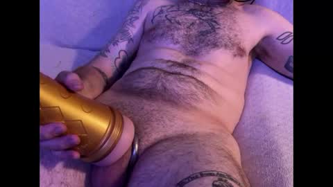 Snapshot of slipperyrichard_420 chatting on 17, 12, 2024 slipperyrichard_420 online show from 17, 12, 2024