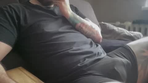 Snapshot of slovakman69 chatting on 30, 10, 2025 just chillin online show from 30, 10, 2025