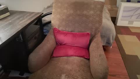 Snapshot of slut_slave_cfnm chatting on 3, 1, 2025 slut online show from 3, 1, 2025