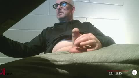  SLUTIAM   online show from 26, 1, 2025