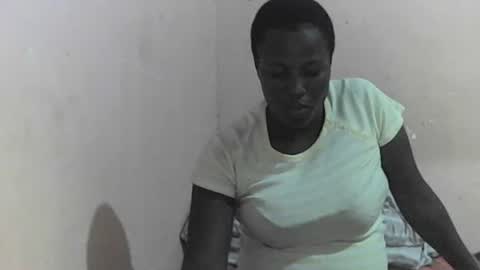 Snapshot of slutmeoutbb chatting on 16, 2, 2025 slutmeoutbb online show from 16, 2, 2025
