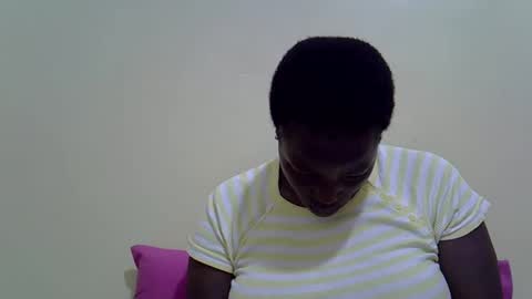Snapshot of slutmeoutbb chatting on 8, 3, 2025 slutmeoutbb online show from 8, 3, 2025