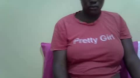 Snapshot of slutmeoutbb chatting on 12, 3, 2025 slutmeoutbb online show from 12, 3, 2025