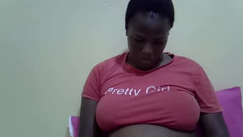 Snapshot of slutmeoutbb chatting on 12, 3, 2025 slutmeoutbb online show from 12, 3, 2025