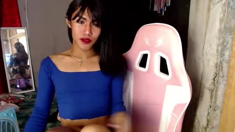 Snapshot of slutqueen_raz chatting on 8, 12, 2024 Raz online show from 8, 12, 2024