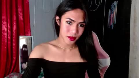 Snapshot of slutqueen_raz chatting on 9, 12, 2024 Raz online show from 9, 12, 2024