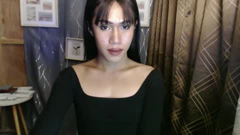 Snapshot of slutqueen_raz chatting on 26, 2, 2025 Raz online show from 26, 2, 2025