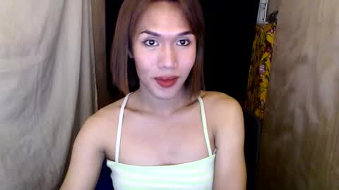 Snapshot of slutqueen_raz chatting on 26, 9, 2025 Raz online show from 26, 9, 2025