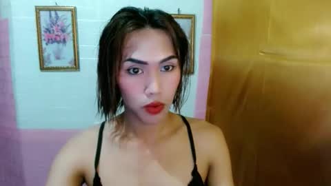 Snapshot of slutqueen_raz chatting on 4, 10, 2025 Raz online show from 4, 10, 2025