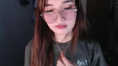 slutty_hannaxx online show from 7, 4, 2026