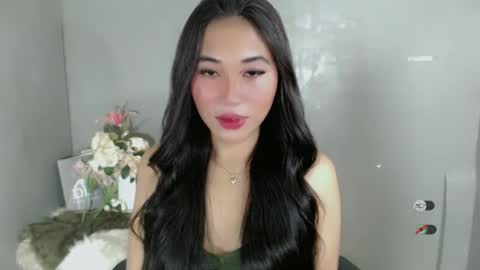 Snapshot of slutty_shanin chatting on 6, 2, 2025 SHANIN online show from 6, 2, 2025
