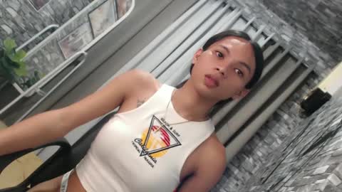 CHIE CHIE online show from 4, 3, 2025