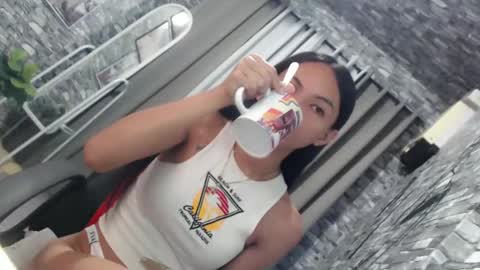 CHIE CHIE online show from 9, 3, 2025