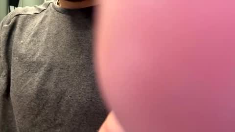 Snapshot of sluttygoodboy25 chatting on 7, 12, 2024 sluttygoodboy25 online show from 7, 12, 2024