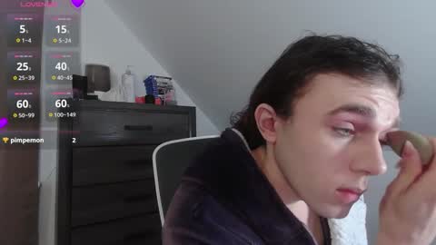 Natsu online show from 4, 12, 2025