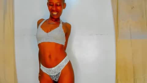 Snapshot of sluttysam_ chatting on 15, 2, 2026 Sexyslutt online show from 15, 2, 2026