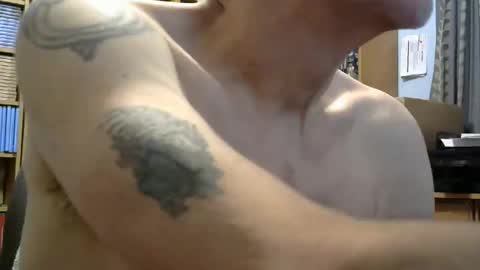 Snapshot of sluttyslave81 chatting on 21, 5, 2026 sluttyslave81 online show from 21, 5, 2026