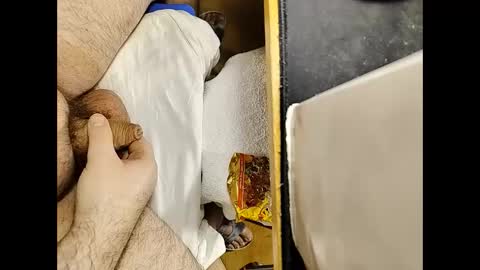 Snapshot of small_1986 chatting on 2, 1, 2025 transmisin gratuita bajo demanda free broadcast on demand online show from 2, 1, 2025