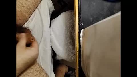 Snapshot of small_1986 chatting on 3, 1, 2025 transmisin gratuita bajo demanda free broadcast on demand online show from 3, 1, 2025