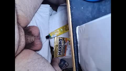 Snapshot of small_1986 chatting on 9, 1, 2025 transmisin gratuita bajo demanda free broadcast on demand online show from 9, 1, 2025