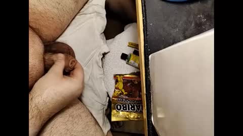 Snapshot of small_1986 chatting on 25, 1, 2025 transmisin gratuita bajo demanda free broadcast on demand online show from 25, 1, 2025