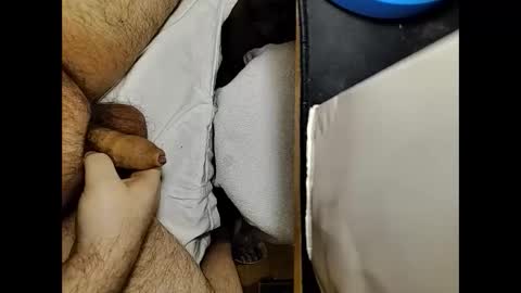 Snapshot of small_1986 chatting on 22, 2, 2025 transmisin gratuita bajo demanda free broadcast on demand online show from 22, 2, 2025