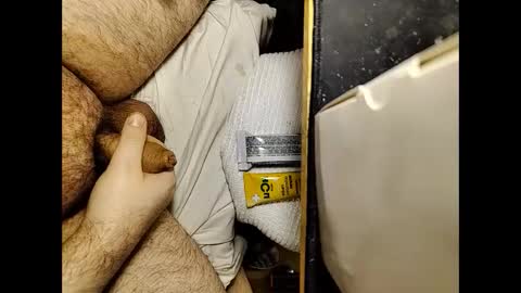 Snapshot of small_1986 chatting on 9, 3, 2025 transmisin gratuita bajo demanda free broadcast on demand online show from 9, 3, 2025