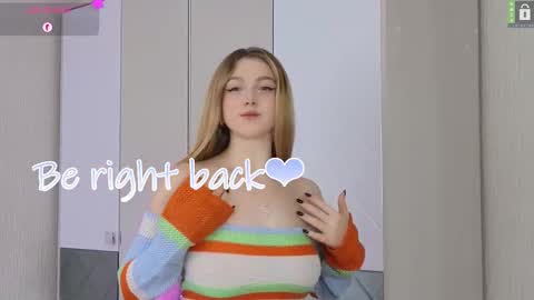 Snapshot of small_blondee chatting on 23, 2, 2025 Emily online show from 23, 2, 2025