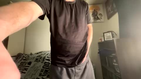 Snapshot of smalldick0324 chatting on 4, 6, 2026 smalldick0324 online show from 4, 6, 2026