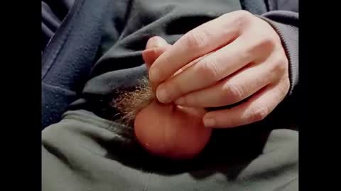 Snapshot of smallhairyuncut chatting on 9, 12, 2024 Small Hairy Uncut online show from 9, 12, 2024