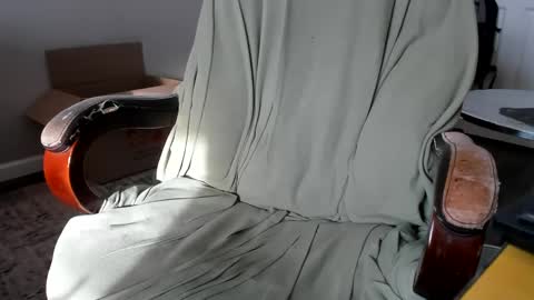 Snapshot of smallniceguyfrommi chatting on 2, 1, 2025 smallniceguyfrommi online show from 2, 1, 2025